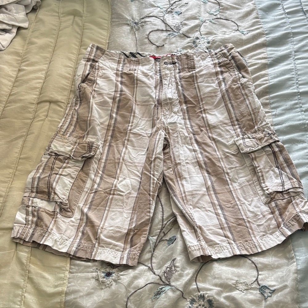 UnionBay Boys Tan and White Plaid Cargo Shorts